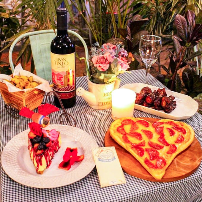 CENA DE AMOR